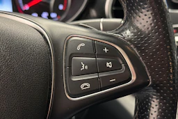 valkoinen Mercedes-Benz V 2015 kuva 17.