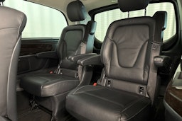 musta Mercedes-Benz V 2015 kuva 13.