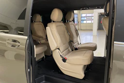ruskea (beige) Mercedes-Benz V 2015 kuva 11.