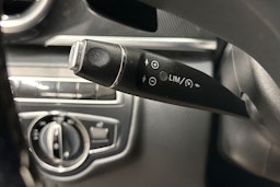 Valkoinen Mercedes-Benz V 2015 kuva 20.