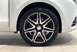 valkoinen Mercedes-Benz V 2016 kuva 11.