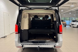 valkoinen Mercedes-Benz V 2016 kuva 14.