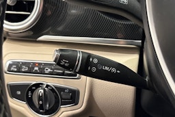 valkoinen Mercedes-Benz V 2016 kuva 25.