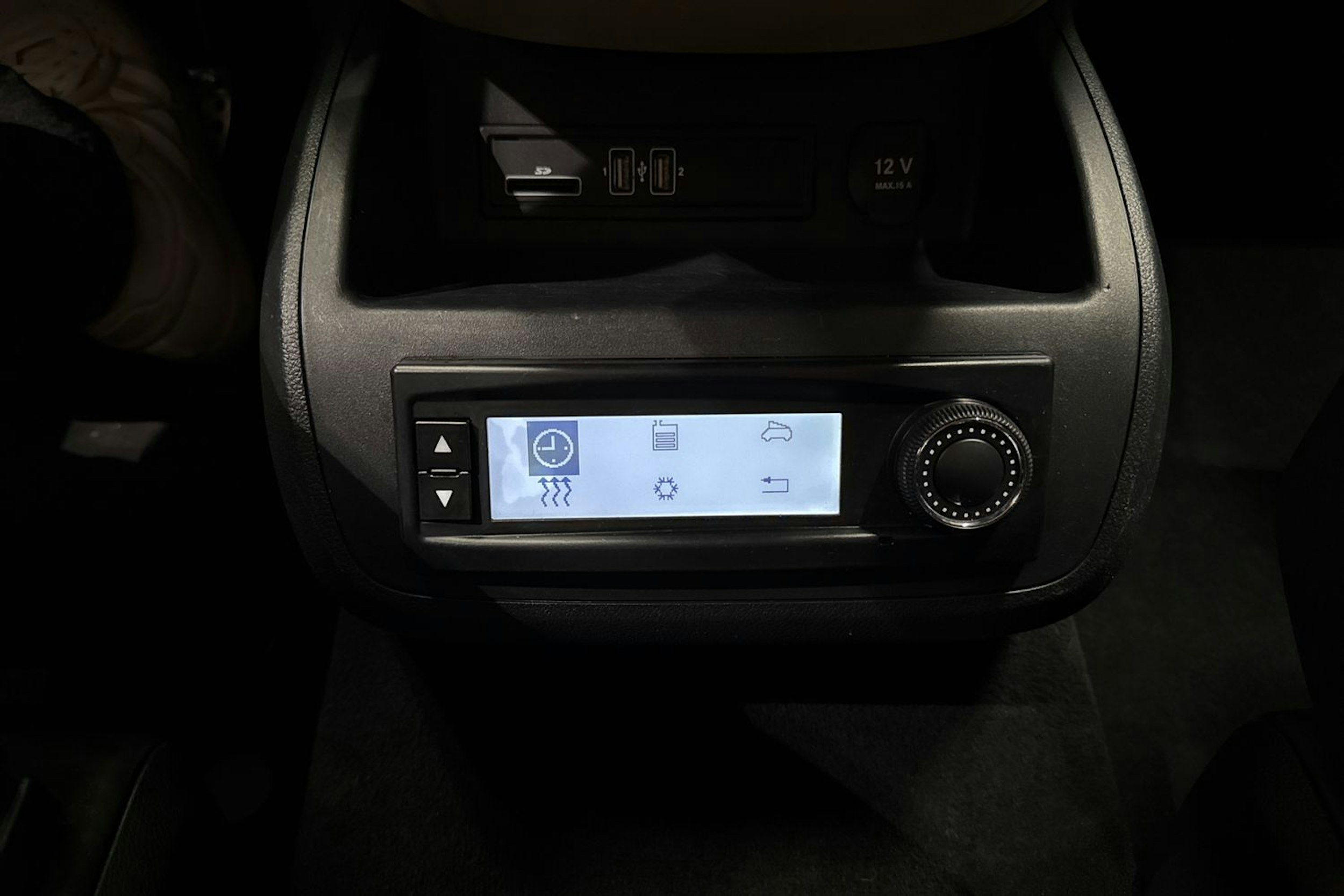 valkoinen Mercedes-Benz V 2016 kuva 26.