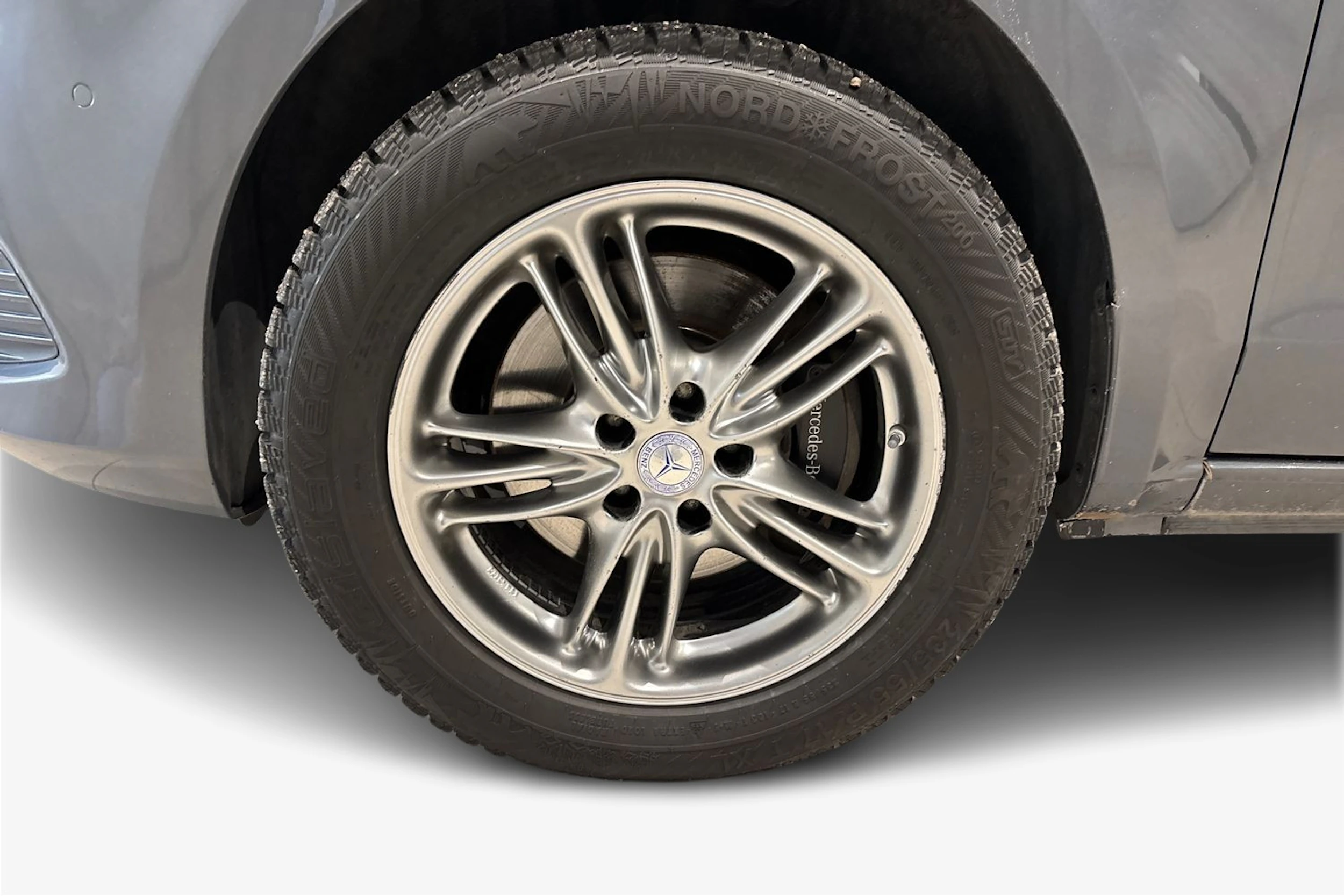 harmaa Mercedes-Benz V 2016 kuva 9.