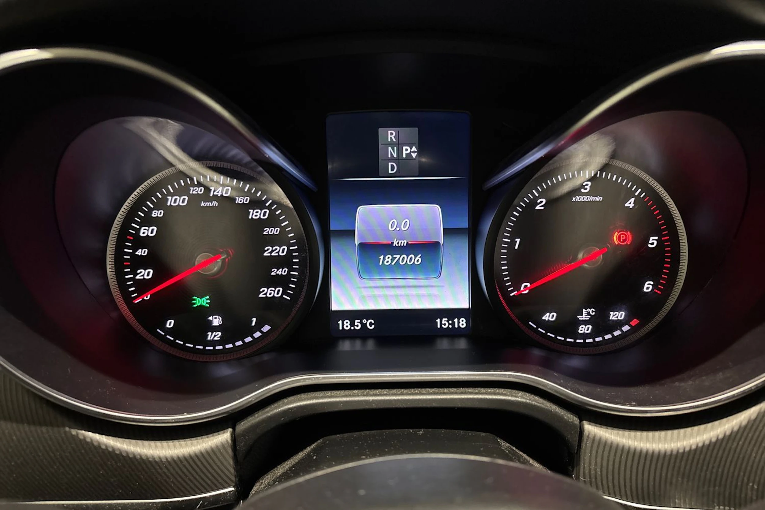 harmaa Mercedes-Benz V 2016 kuva 21.