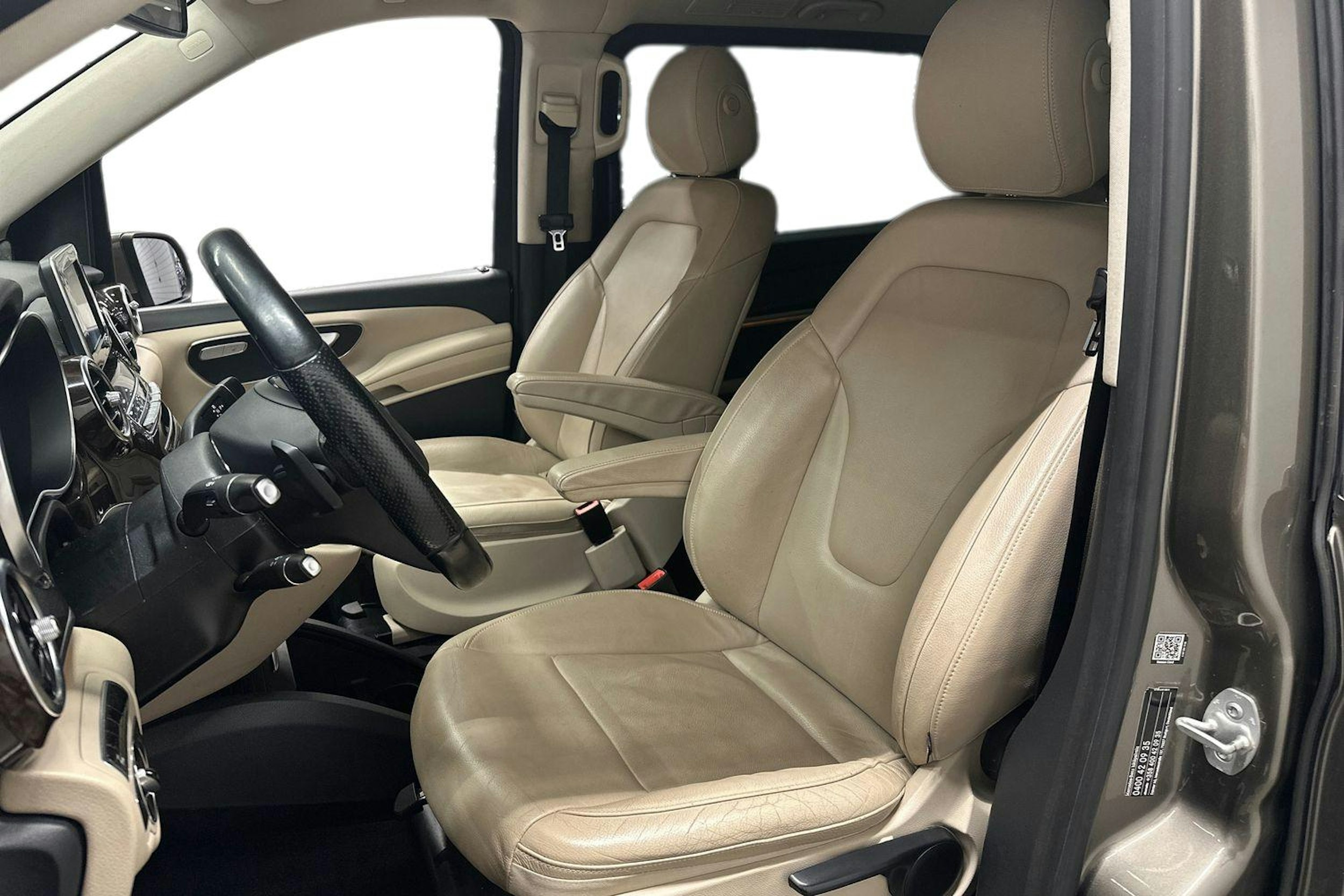 met. harmaa Mercedes-Benz V 2016 kuva 7.