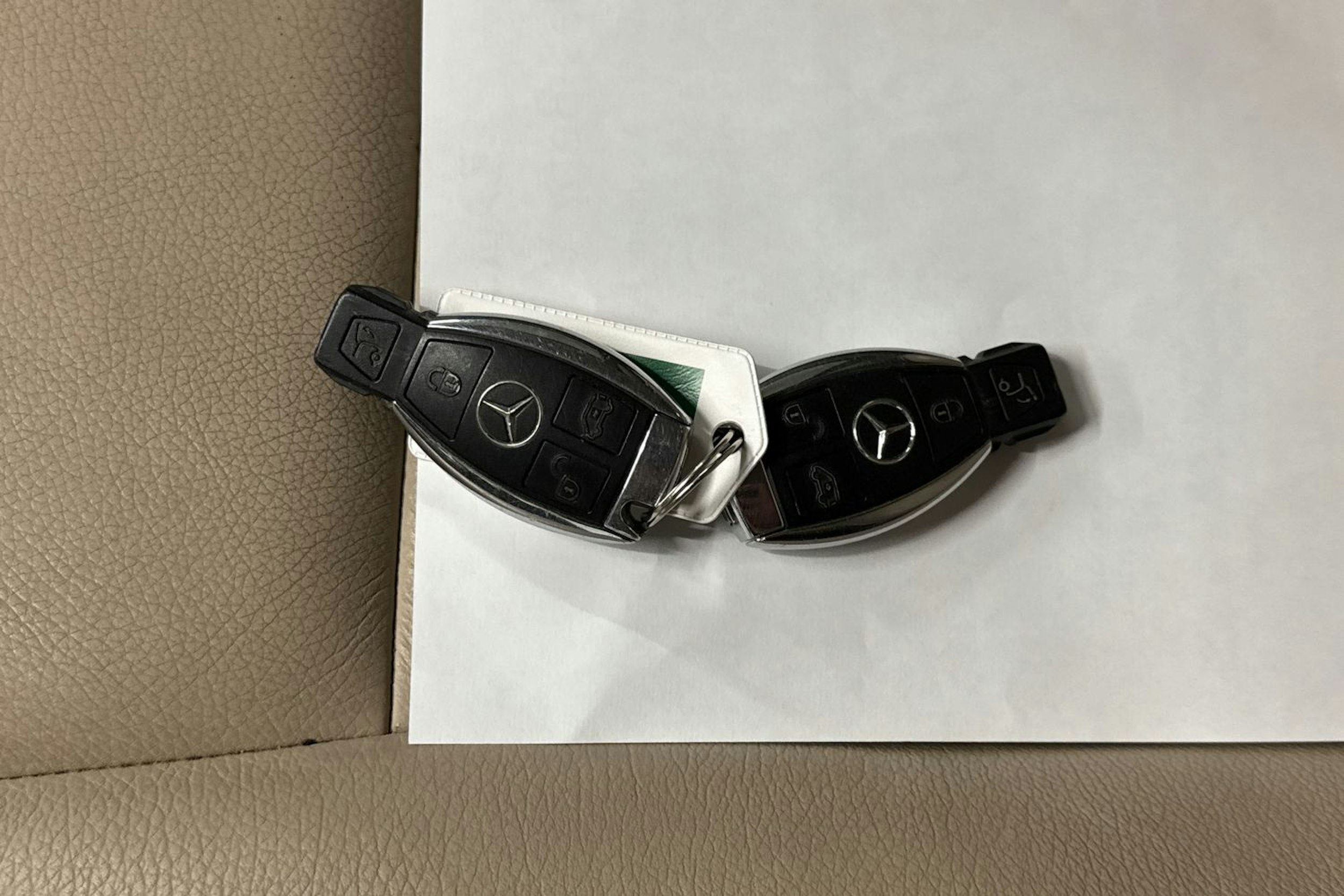 met. harmaa Mercedes-Benz V 2016 kuva 31.