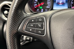 musta Mercedes-Benz V 2016 kuva 19.