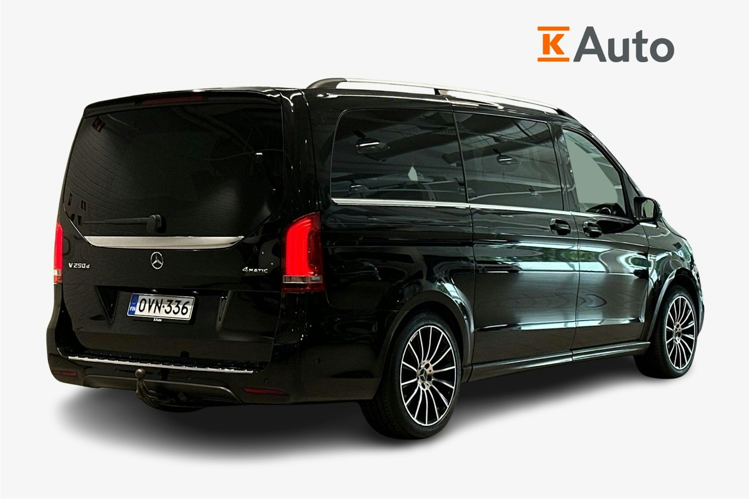 Musta Mercedes-Benz V 2016 kuva 2.