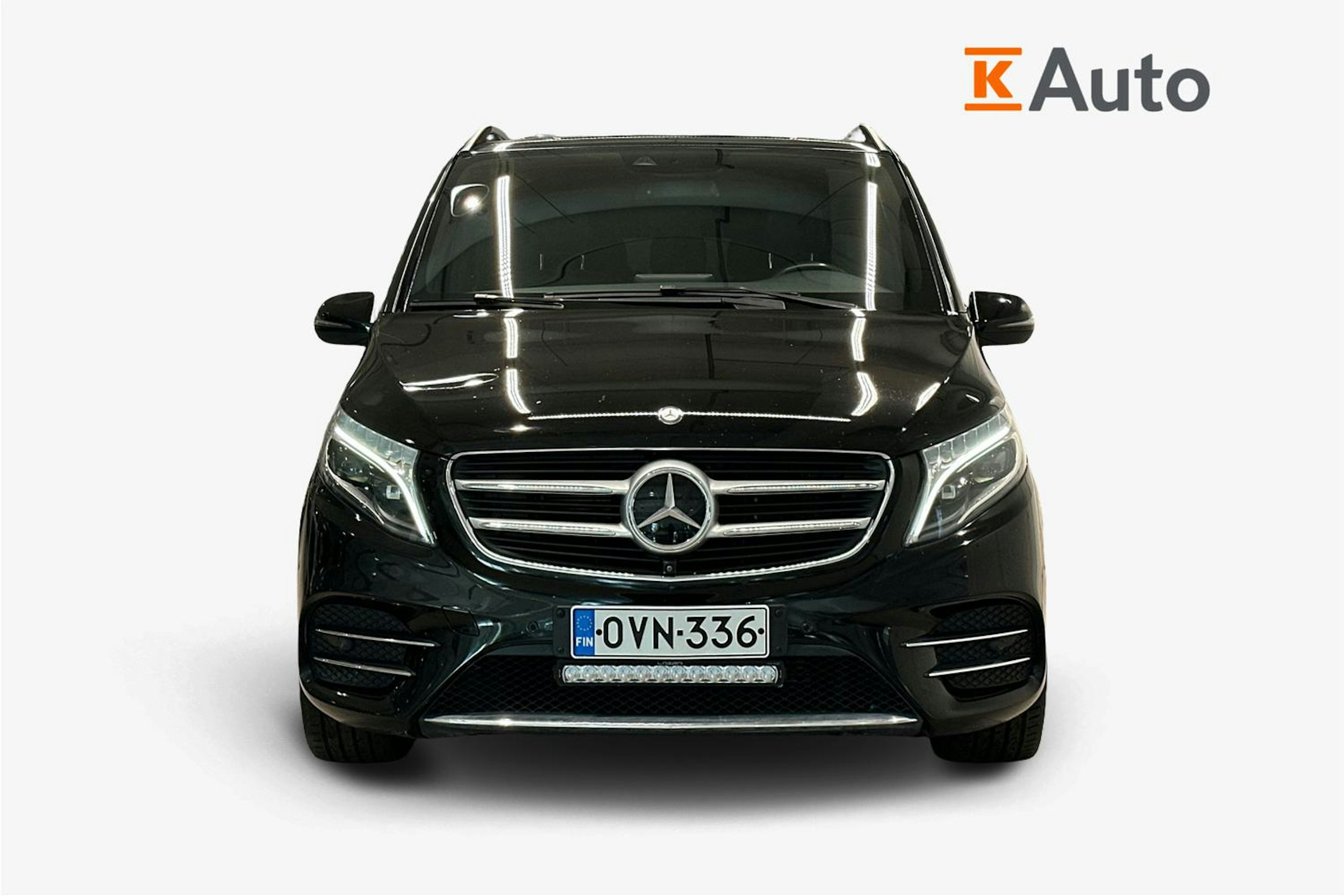 Musta Mercedes-Benz V 2016 kuva 5.