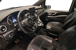 Musta Mercedes-Benz V 2016 kuva 7.