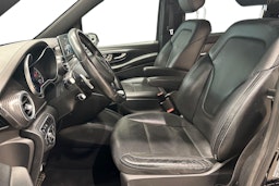 Musta Mercedes-Benz V 2016 kuva 10.