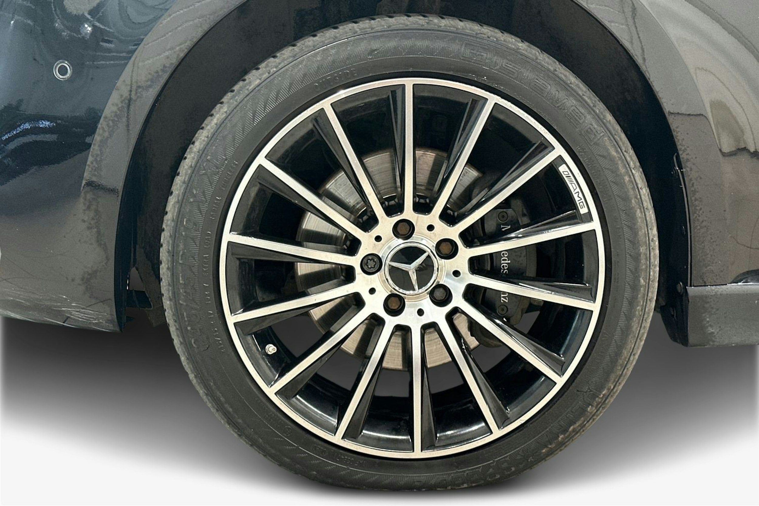 Musta Mercedes-Benz V 2016 kuva 11.