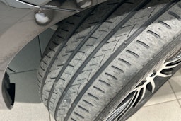 Musta Mercedes-Benz V 2016 kuva 13.