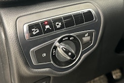 Musta Mercedes-Benz V 2016 kuva 16.