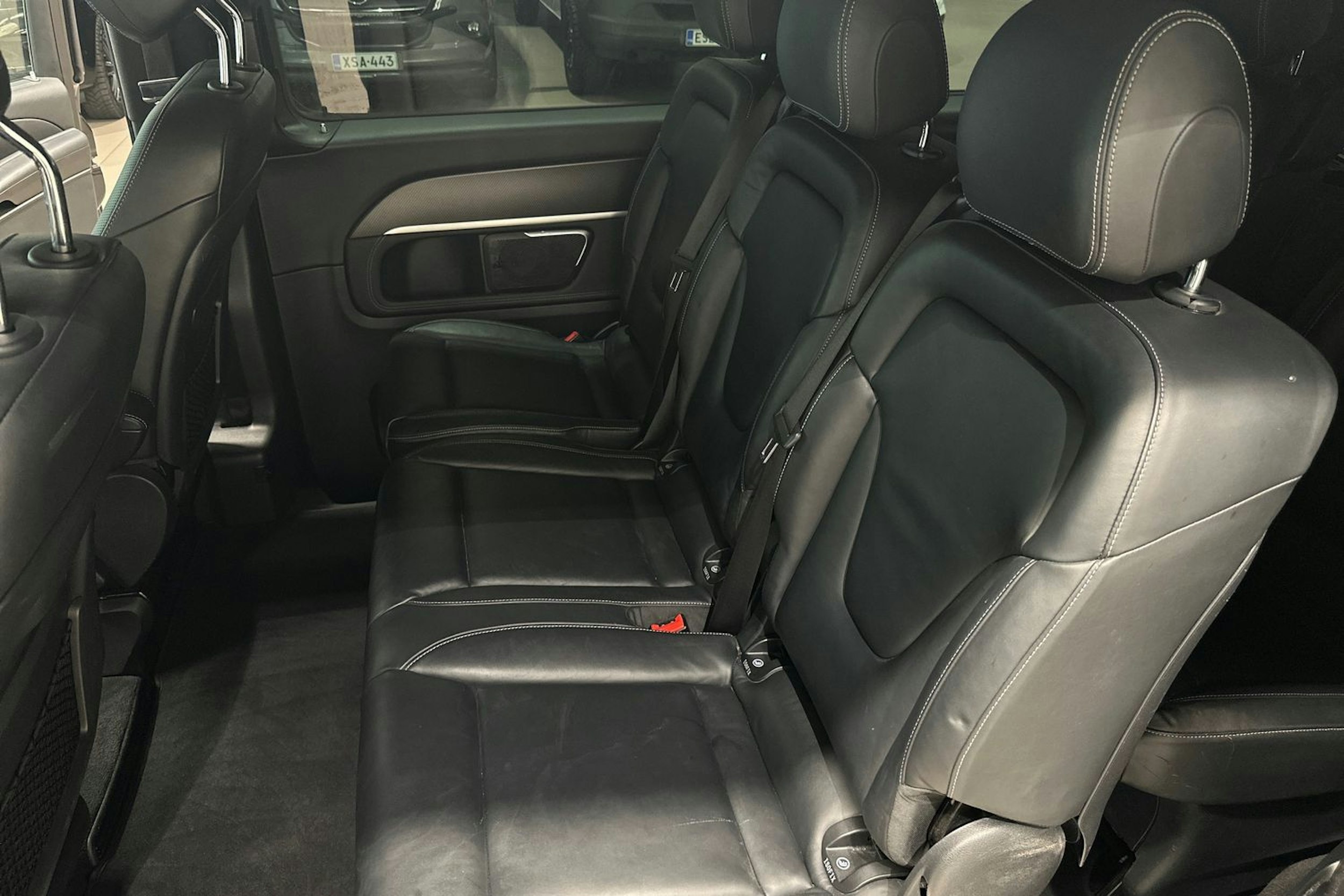 Musta Mercedes-Benz V 2016 kuva 24.