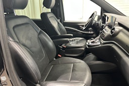 Musta Mercedes-Benz V 2016 kuva 29.