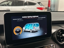Musta Mercedes-Benz V 2016 kuva 35.