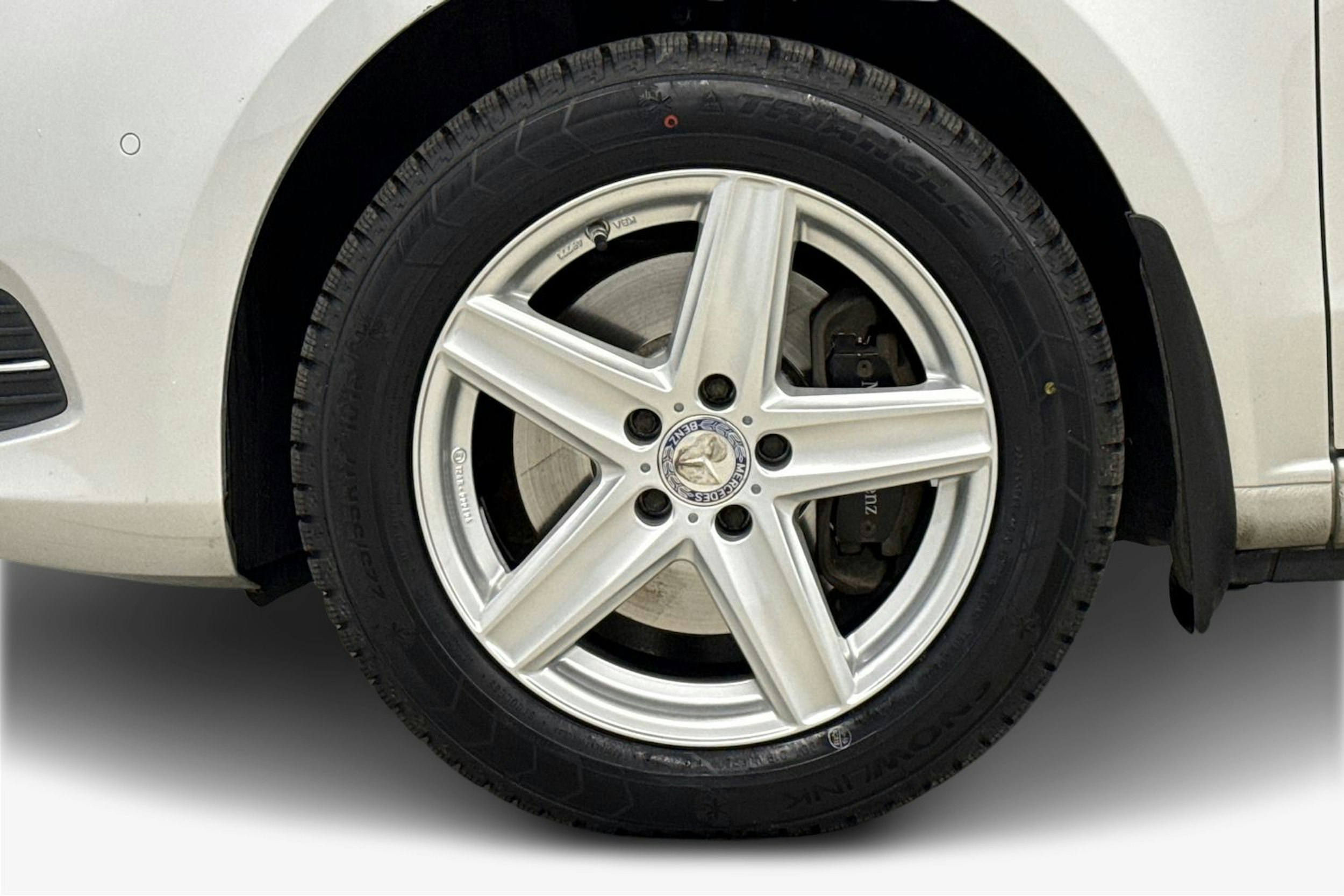 hopea Mercedes-Benz V 2016 kuva 12.