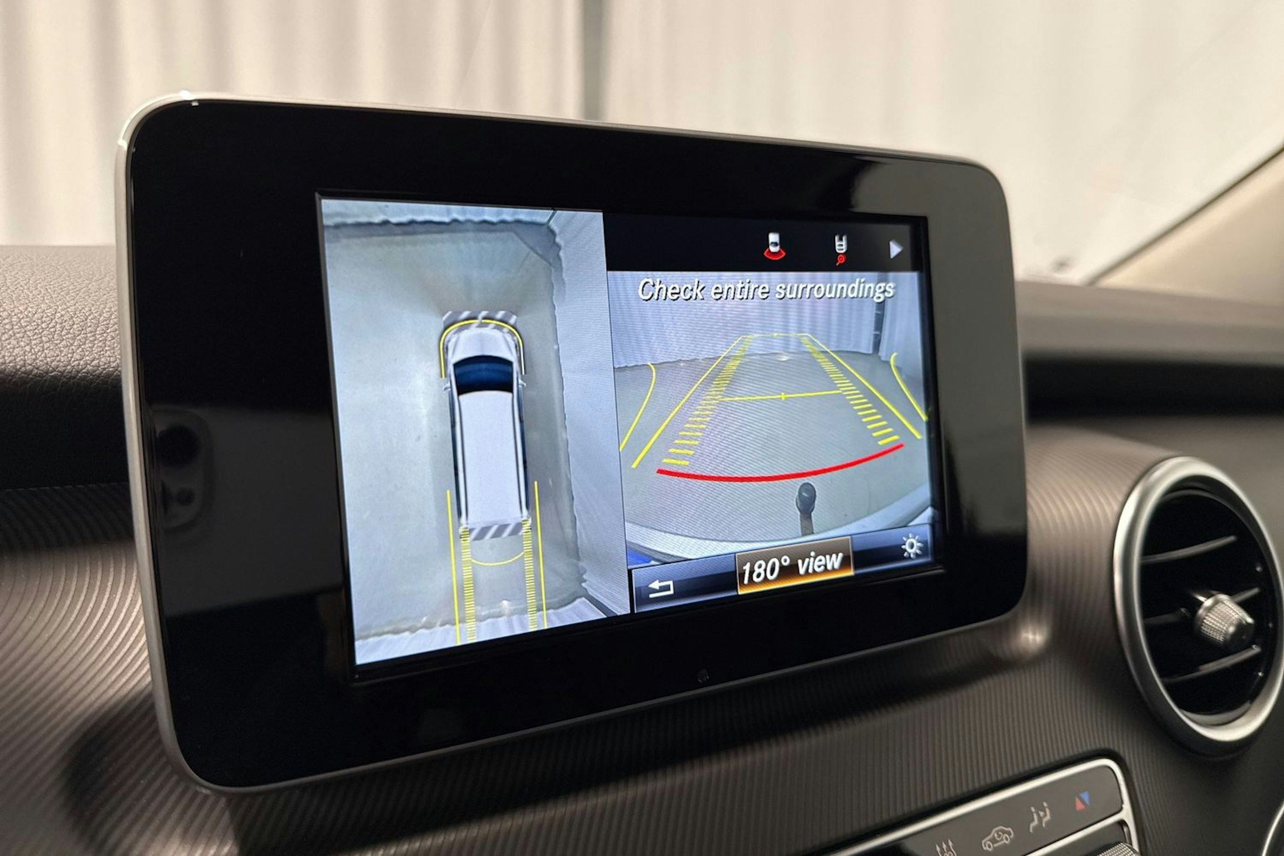 hopea Mercedes-Benz V 2016 kuva 20.