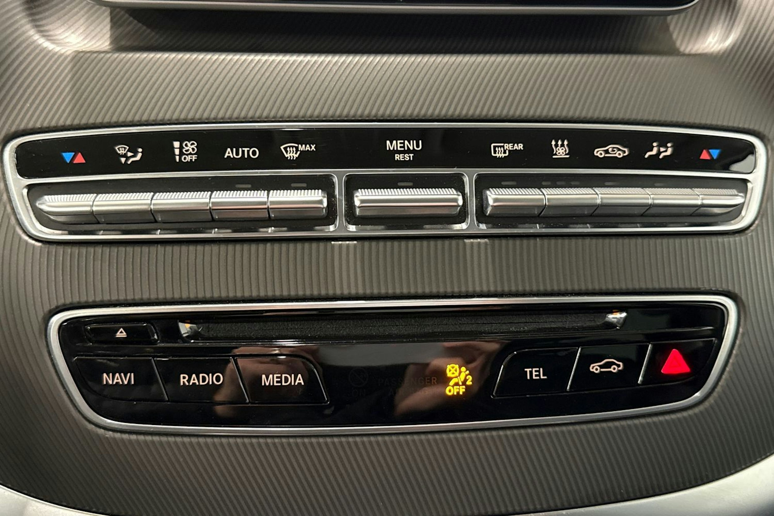 hopea Mercedes-Benz V 2016 kuva 23.