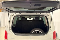 hopea Mercedes-Benz V 2016 kuva 26.