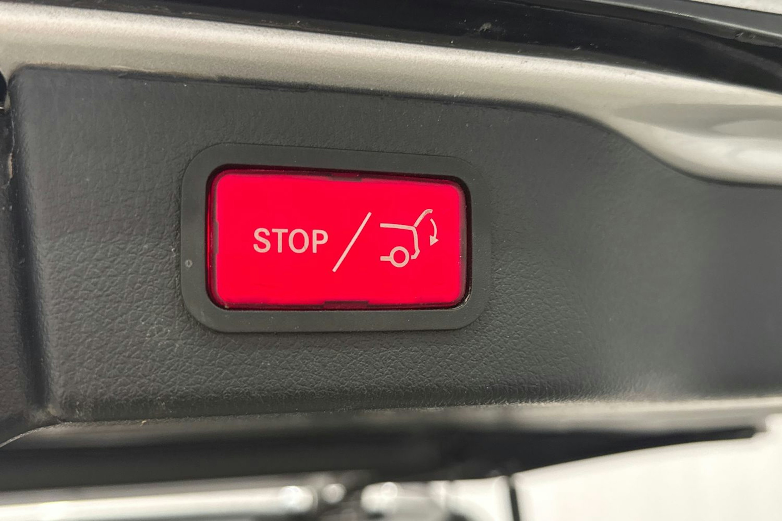 hopea Mercedes-Benz V 2016 kuva 28.