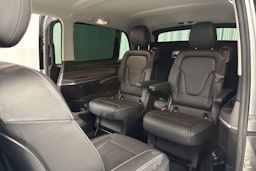 hopea Mercedes-Benz V 2016 kuva 31.