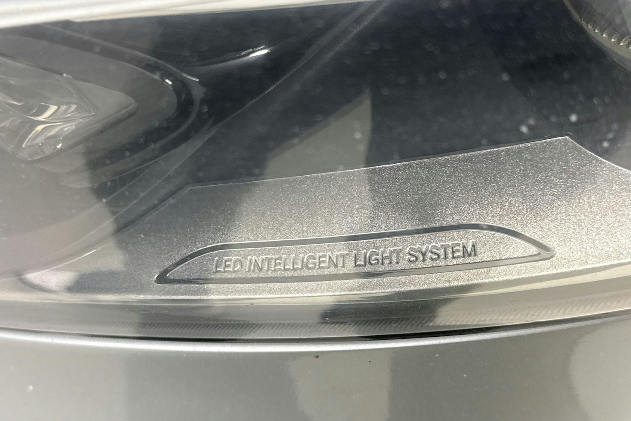 hopea Mercedes-Benz V 2016 kuva 33.