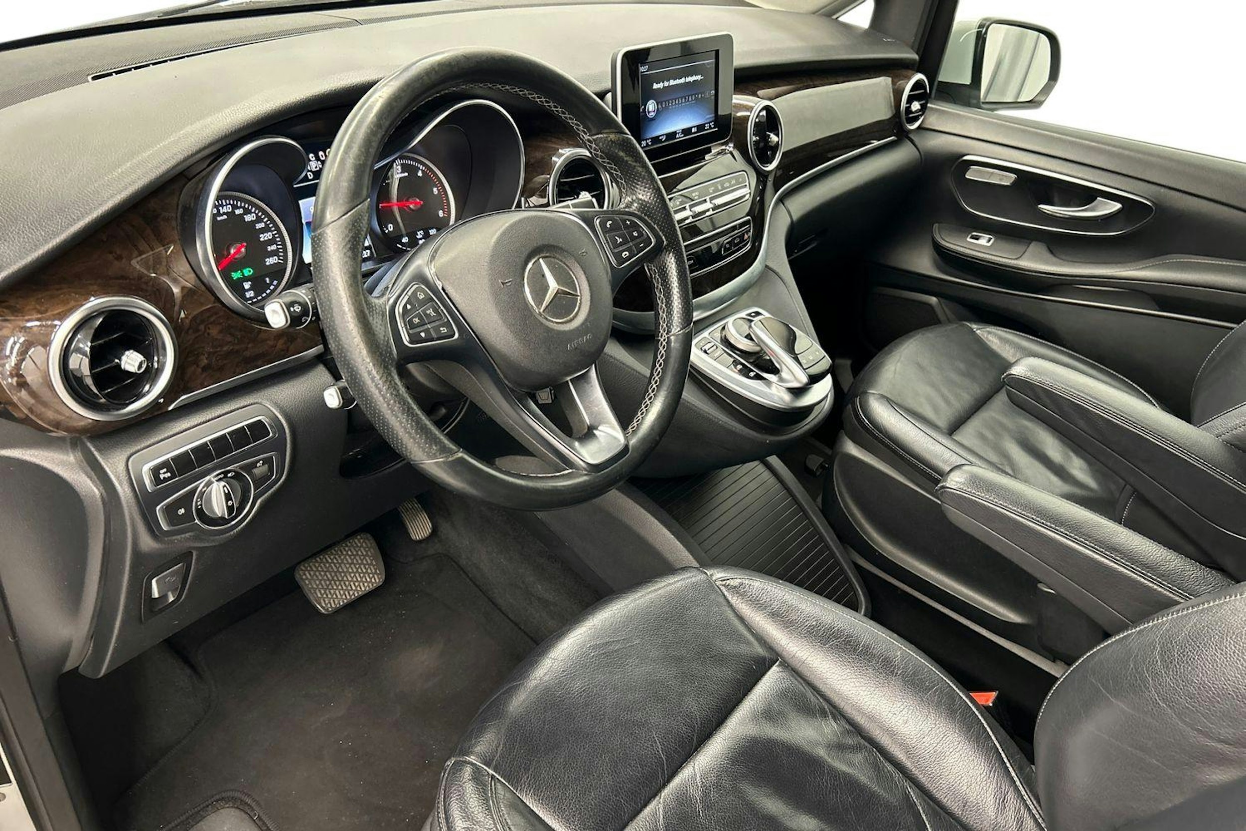 valkoinen Mercedes-Benz V 2016 kuva 7.