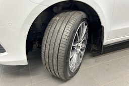 valkoinen Mercedes-Benz V 2016 kuva 13.