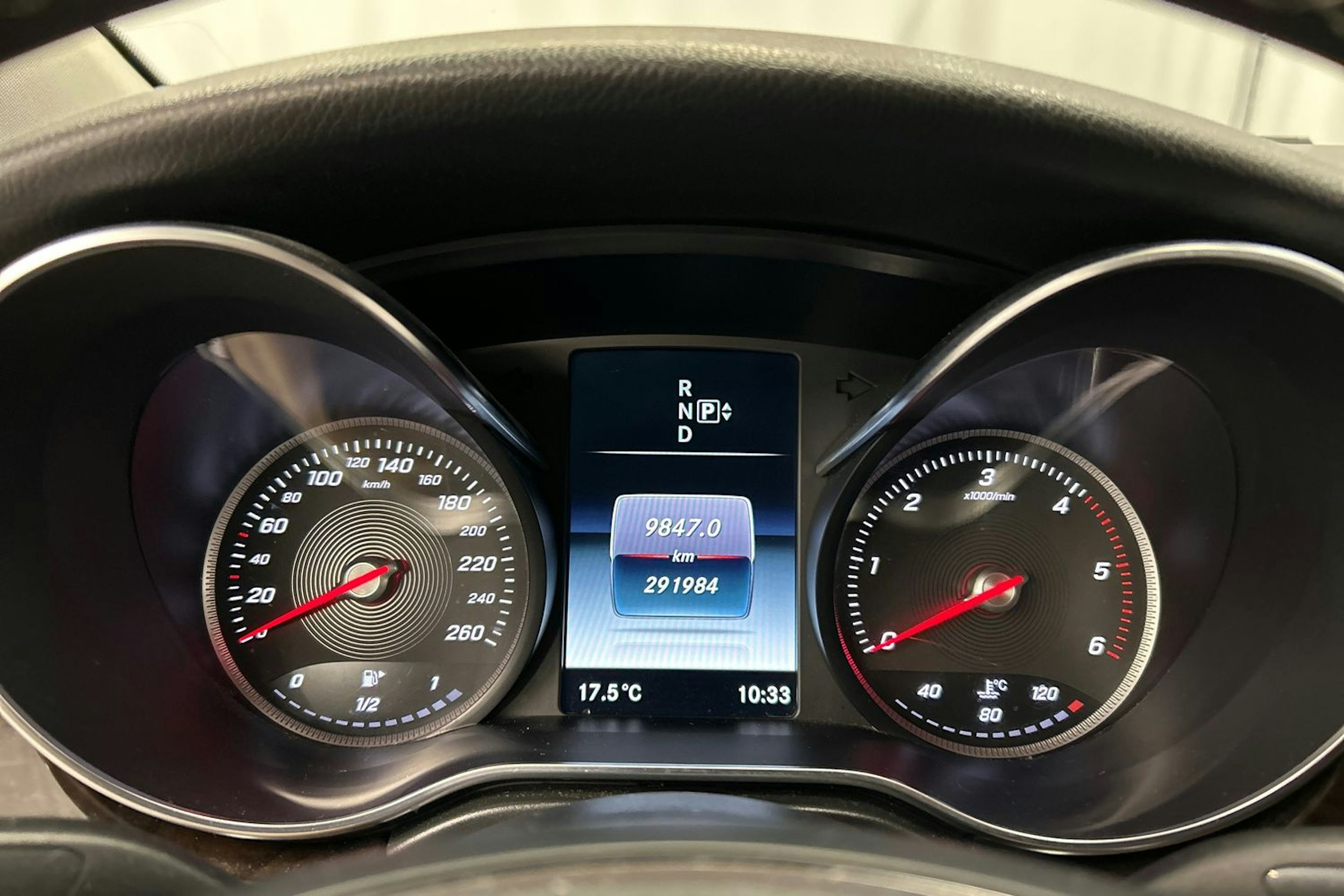 valkoinen Mercedes-Benz V 2016 kuva 19.