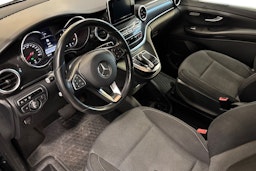 musta Mercedes-Benz V 2016 kuva 3.