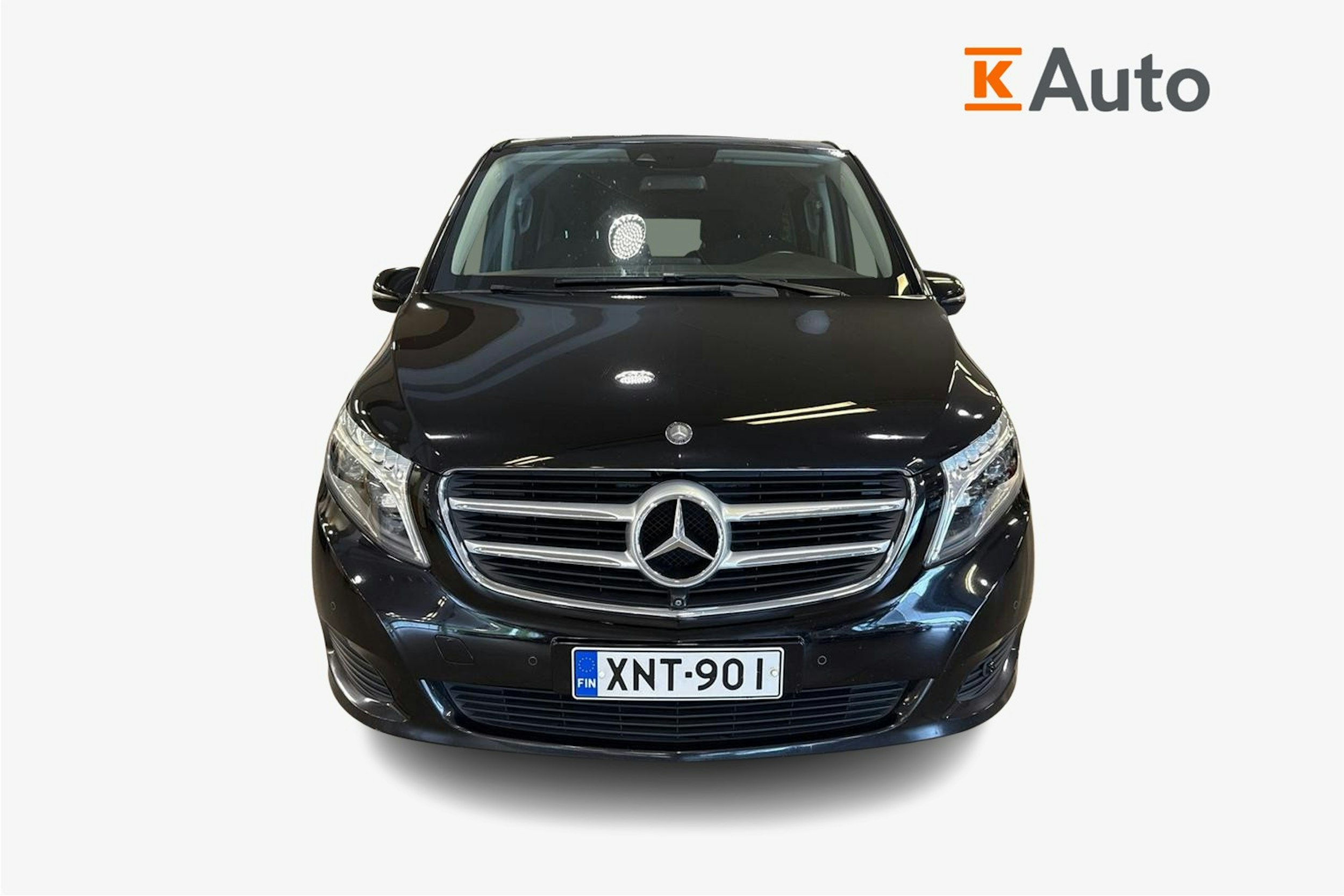 musta Mercedes-Benz V 2016 kuva 5.