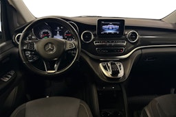 musta Mercedes-Benz V 2016 kuva 9.