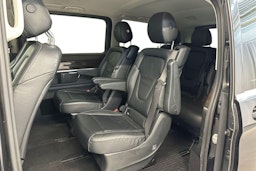musta Mercedes-Benz V 2016 kuva 10.
