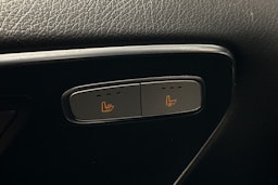 musta Mercedes-Benz V 2016 kuva 30.