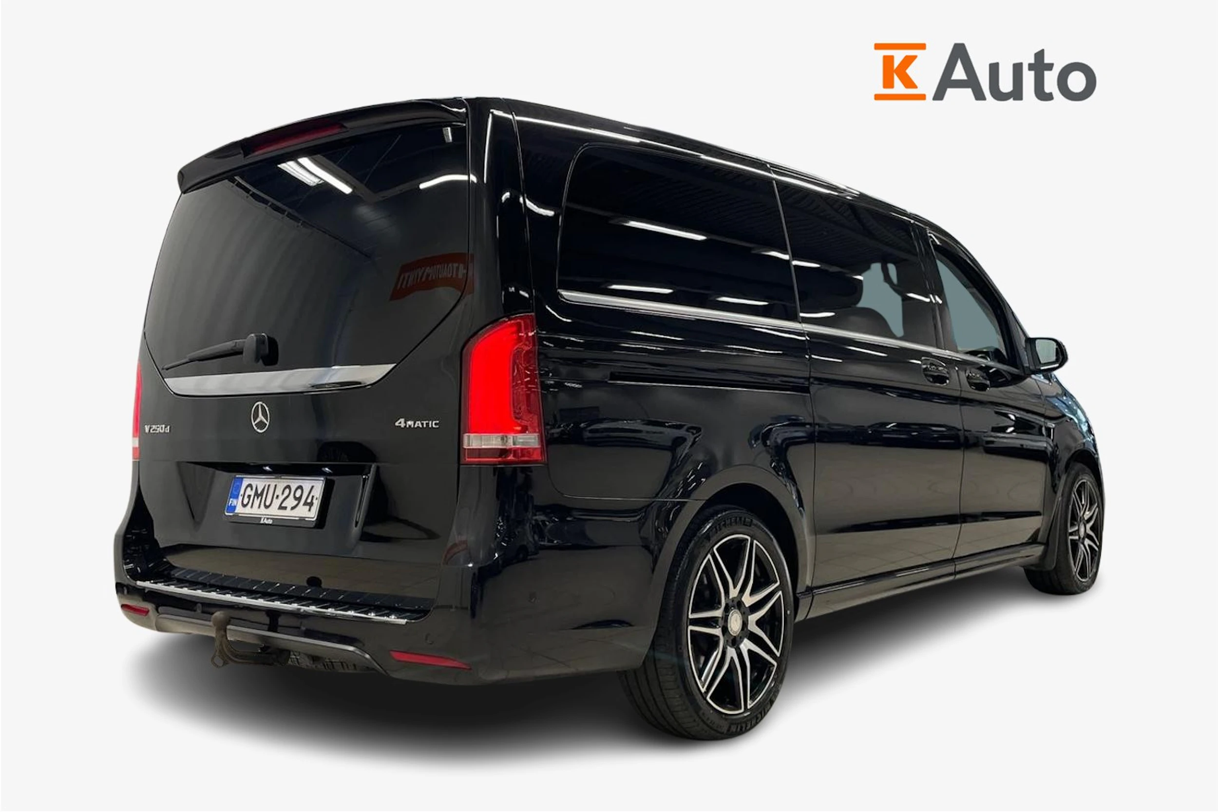 Musta Mercedes-Benz V 2017 kuva 3.
