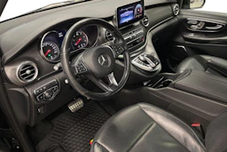 Musta Mercedes-Benz V 2017 kuva 8.