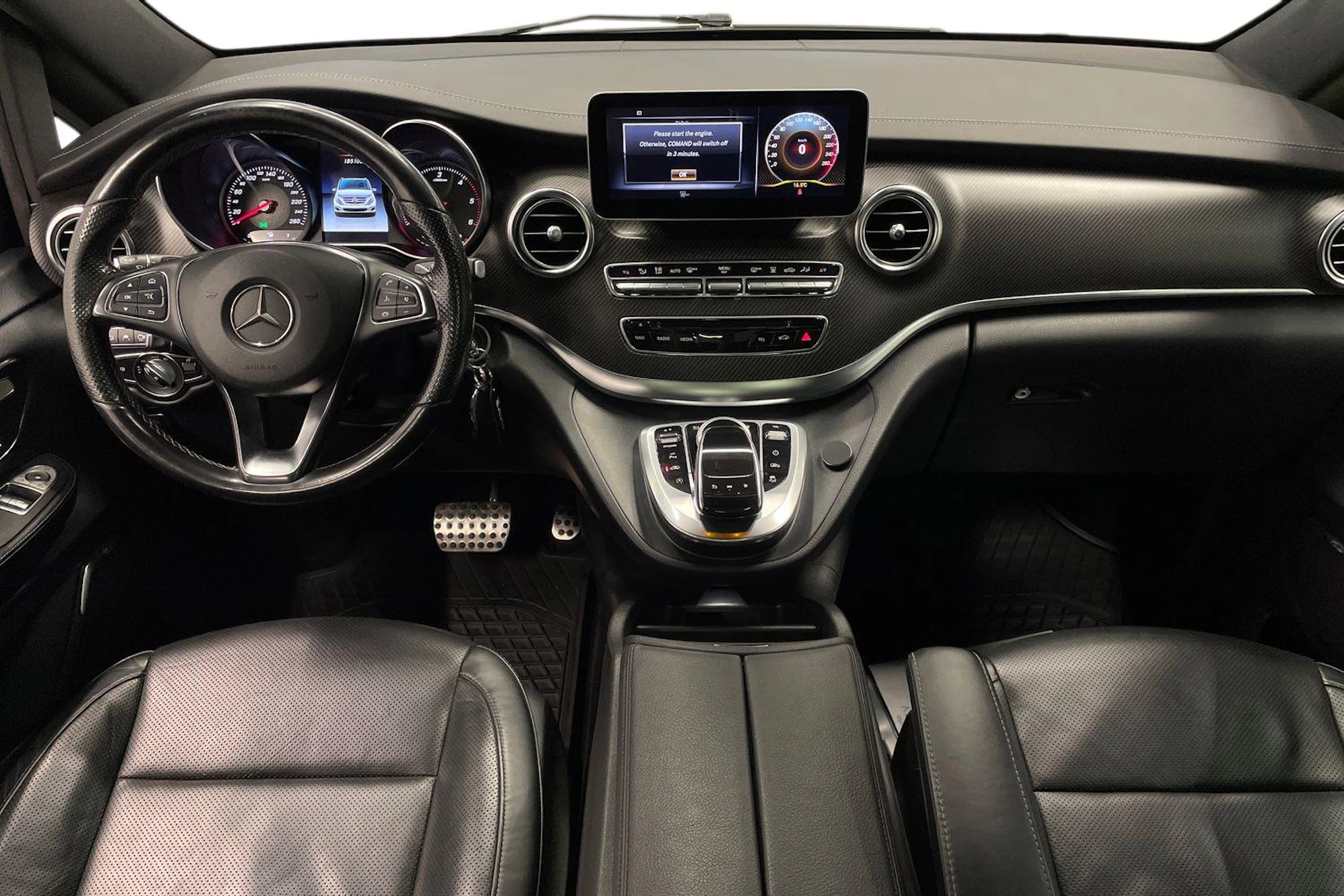 Musta Mercedes-Benz V 2017 kuva 9.