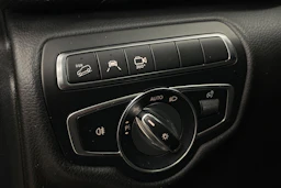 Musta Mercedes-Benz V 2017 kuva 17.