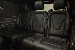 Musta Mercedes-Benz V 2017 kuva 28.
