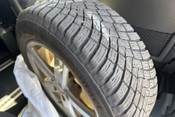 valkoinen Mercedes-Benz V 2017 kuva 6.