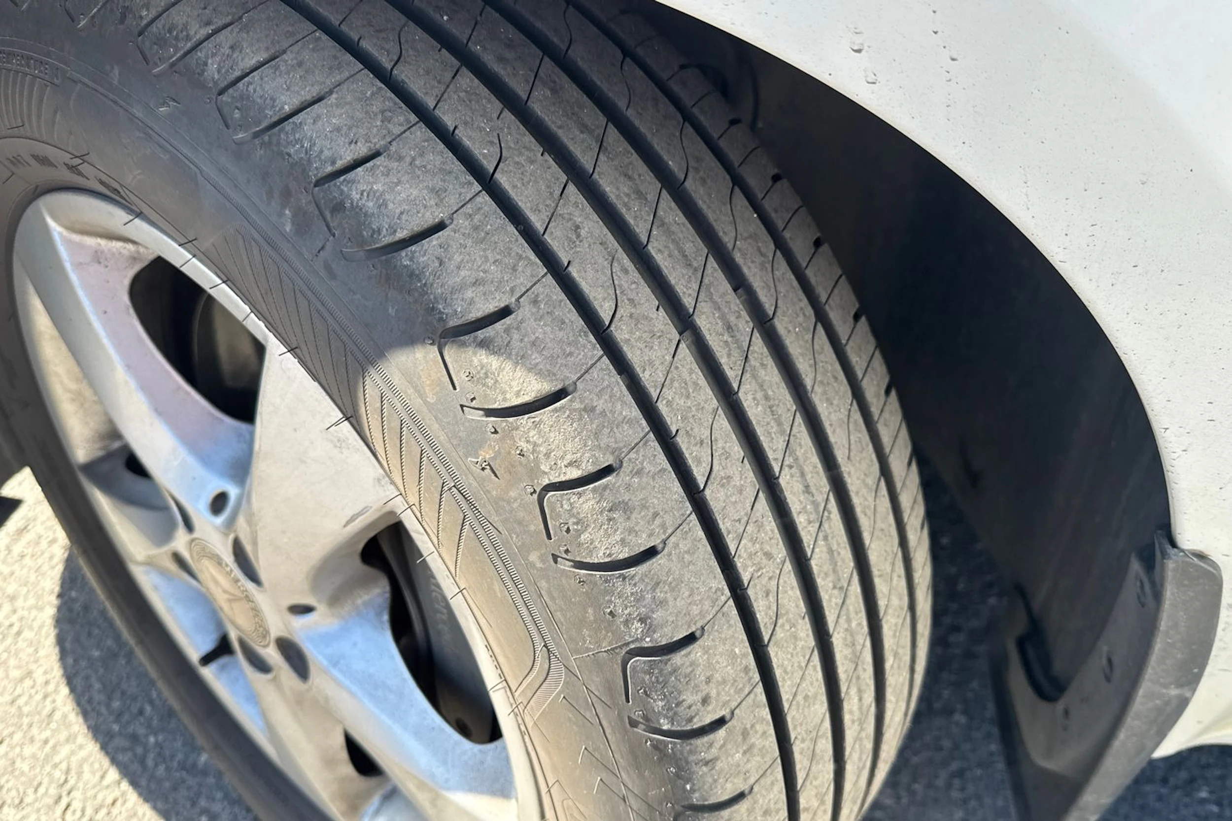 valkoinen Mercedes-Benz V 2017 kuva 7.