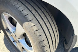 valkoinen Mercedes-Benz V 2017 kuva 7.