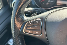 valkoinen Mercedes-Benz V 2017 kuva 9.