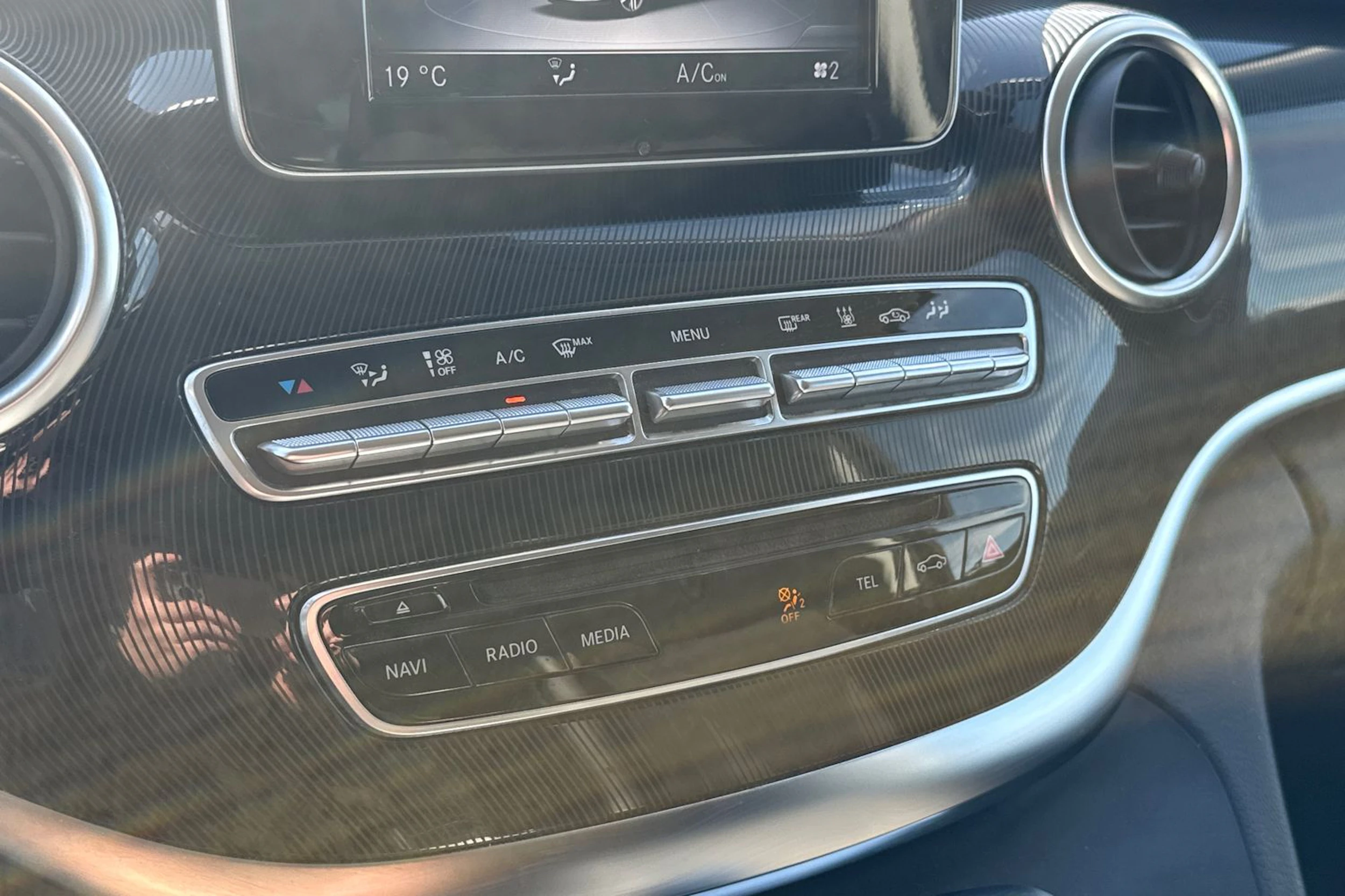 valkoinen Mercedes-Benz V 2017 kuva 13.