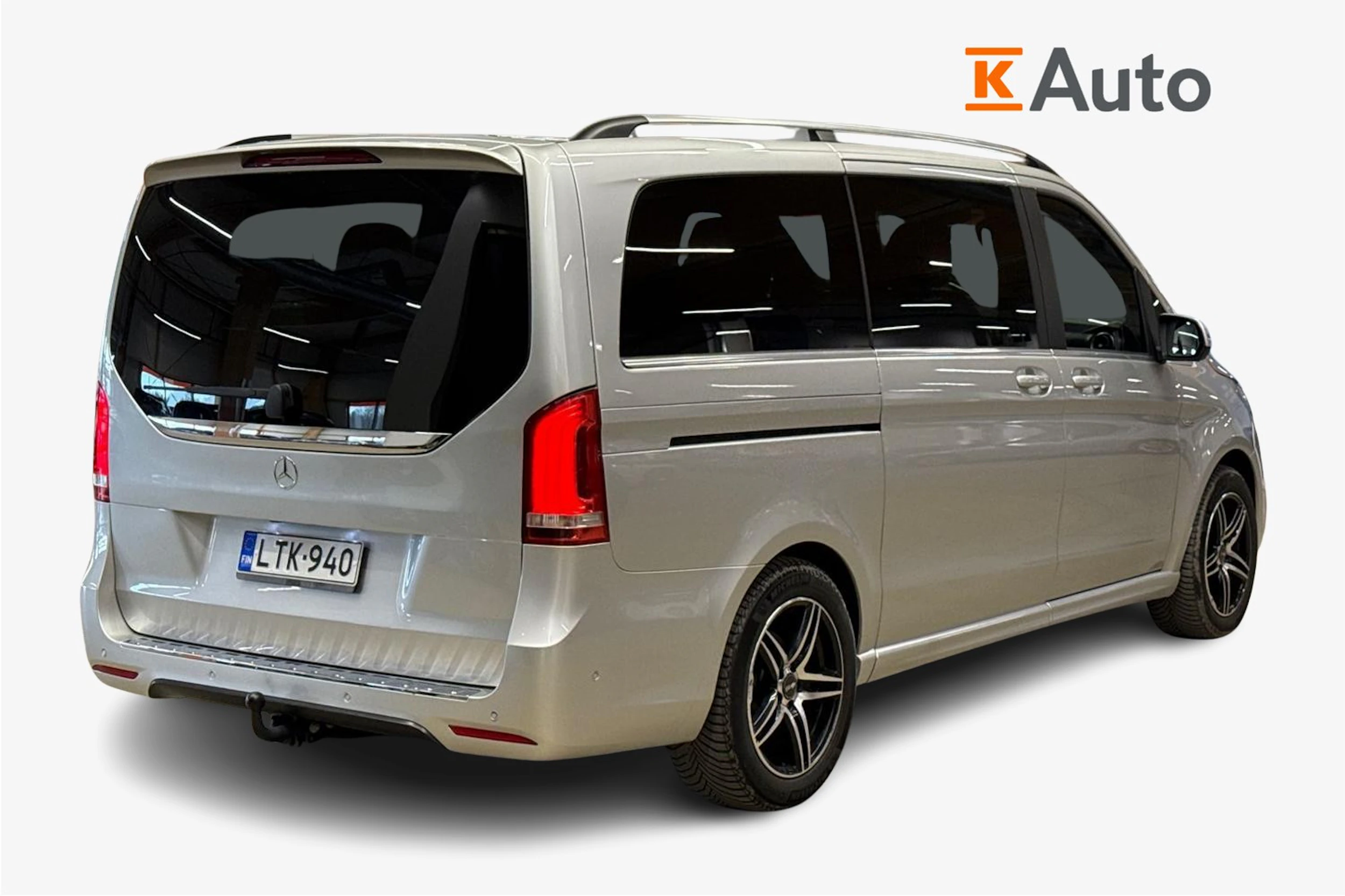 hopea Mercedes-Benz V 2017 kuva 3.