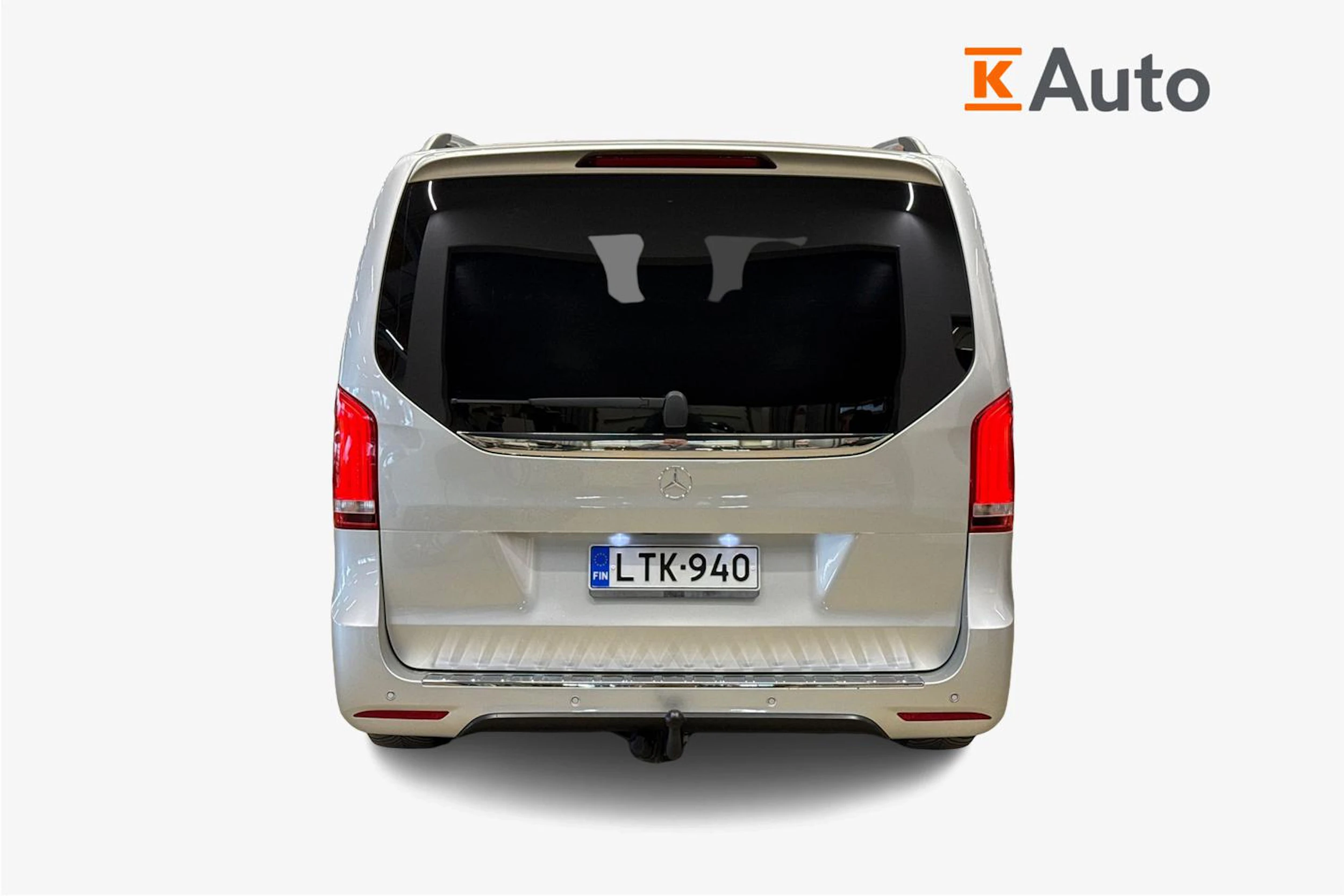 hopea Mercedes-Benz V 2017 kuva 4.